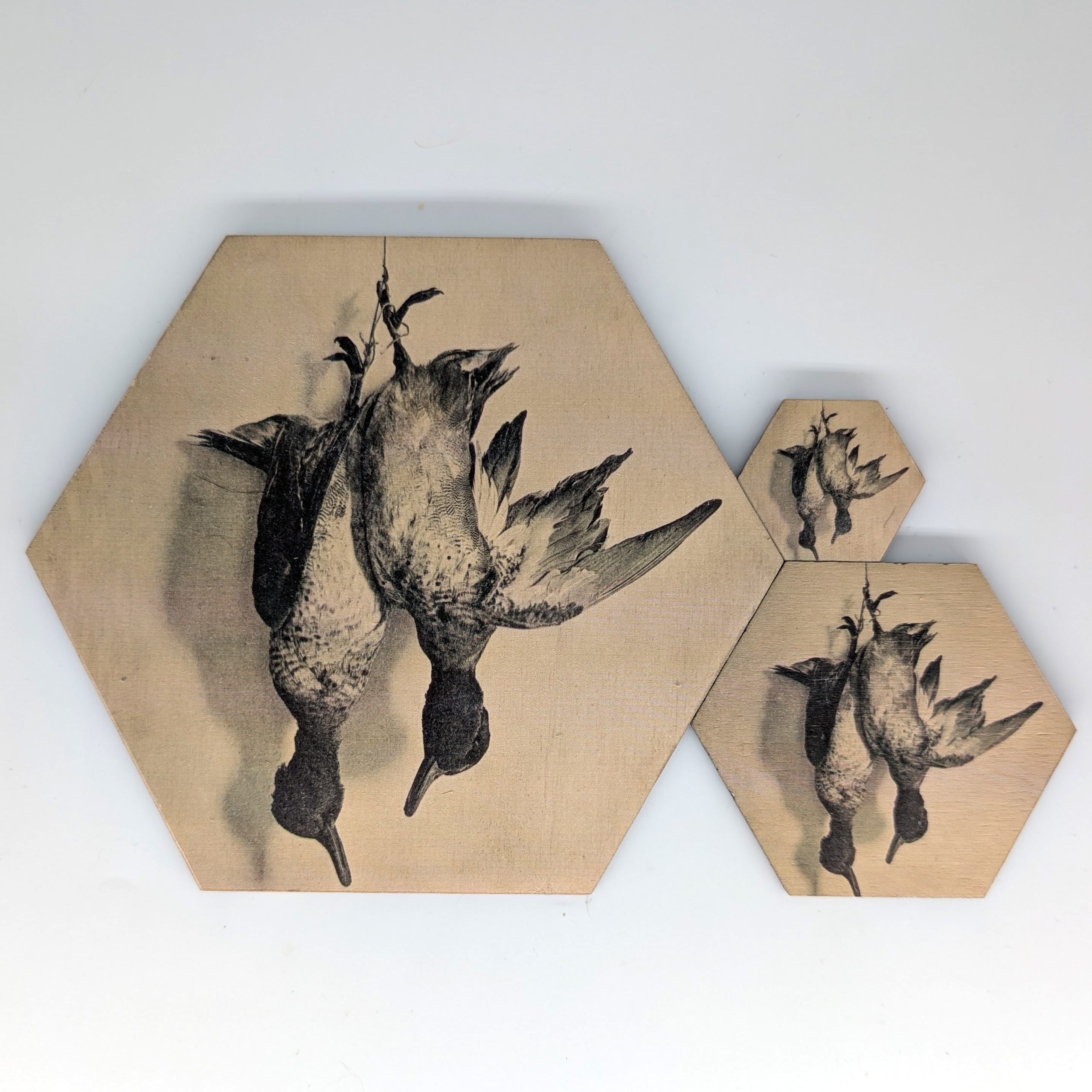 Hanging Ducks hex tile shown in 1.5-inch, 3-inch, and 6-inch sizes