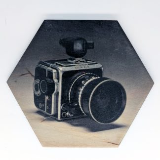 Vintage camera hex tile, 6-inch size, featuring a mid-century Hasselblad camera